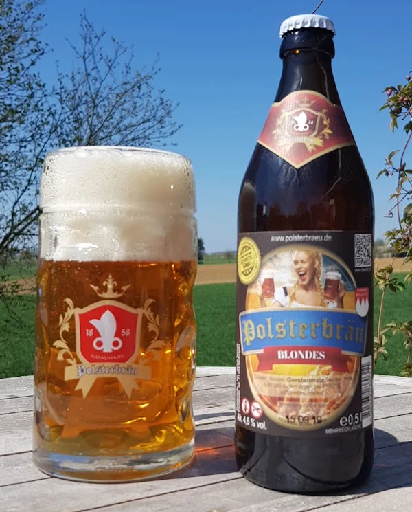 Polsterbräu Blondes mit Bierglas